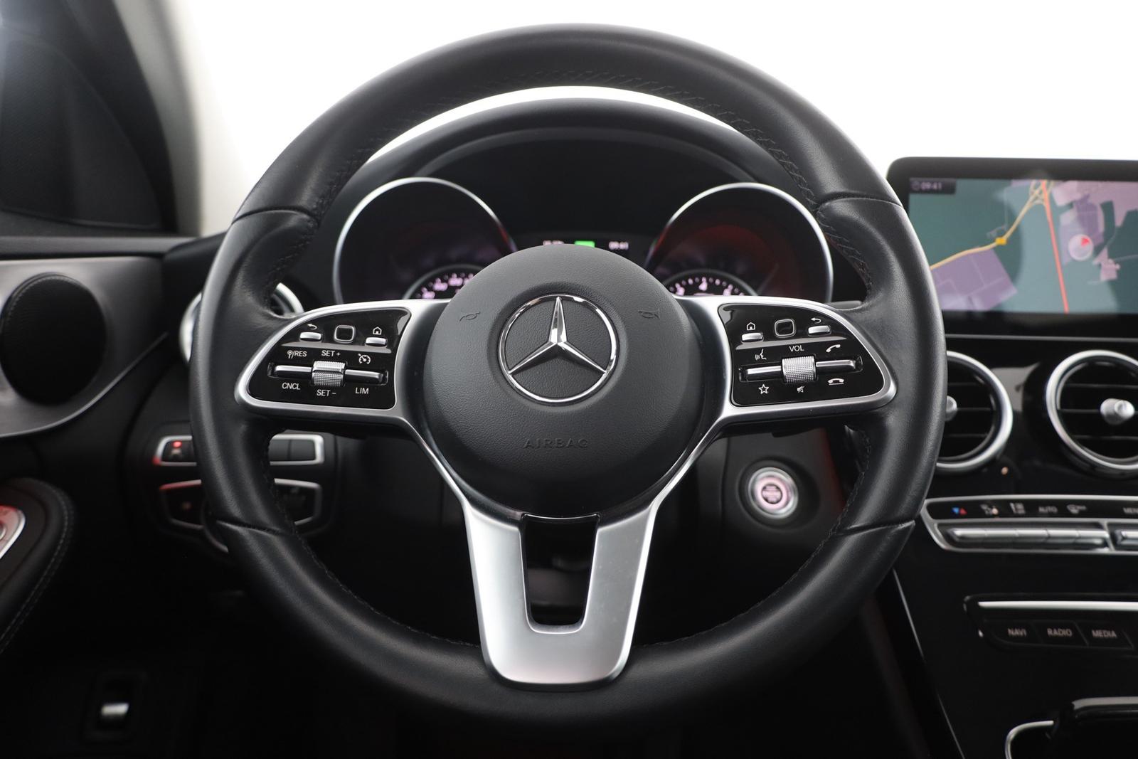Mercedes-Benz C200 T 4Matic Avantgarde LED Navi PDC