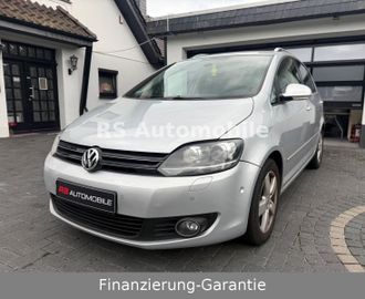 Volkswagen Golf - 1