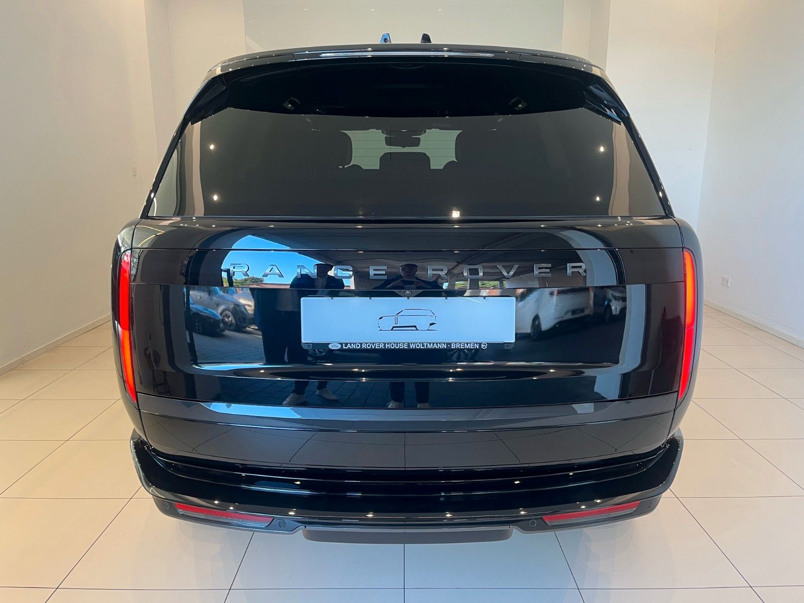 Fahrzeugabbildung Land Rover Range Rover P460e HSE Hybrid AHK & Panoramadach