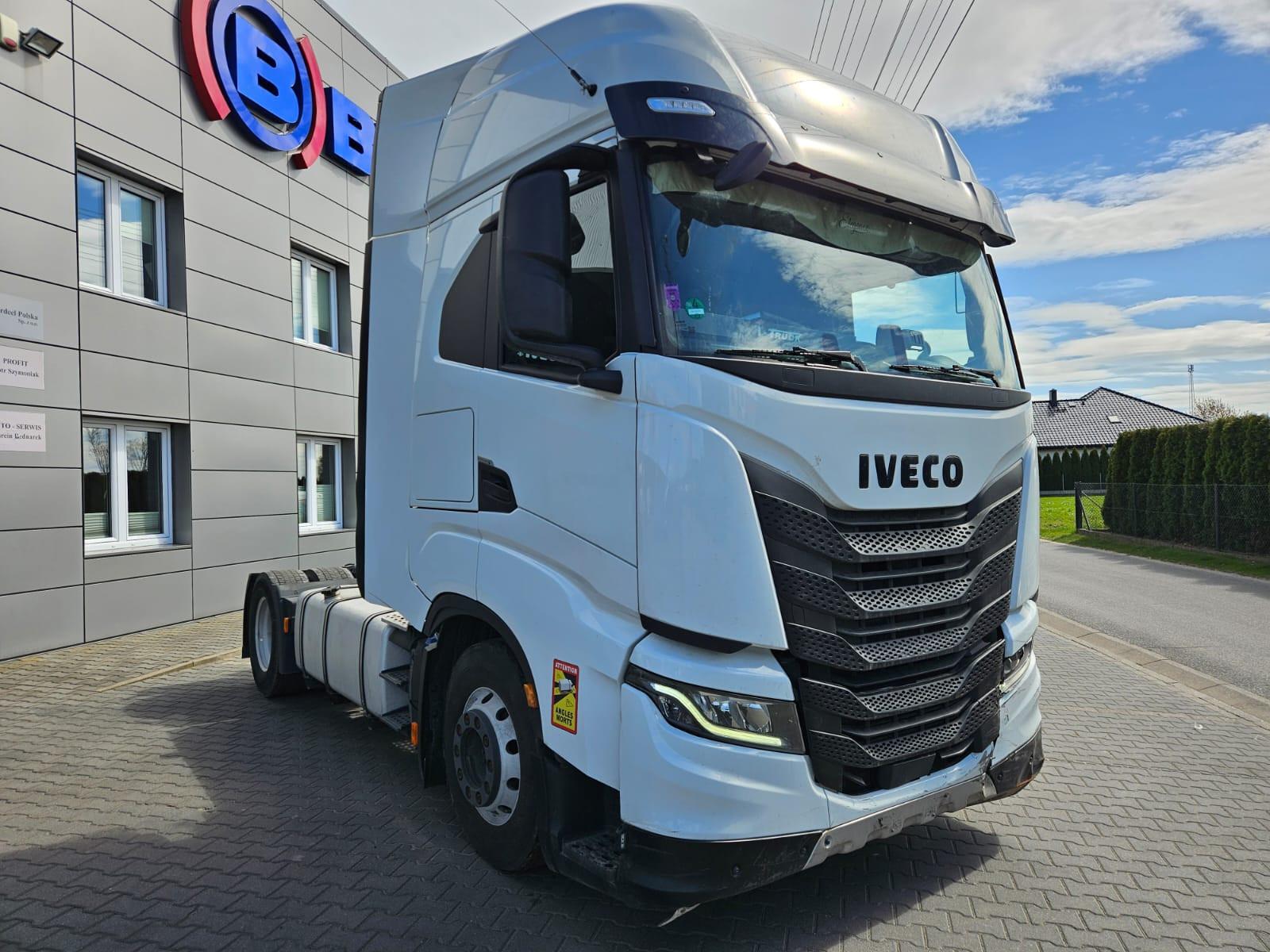 Iveco S-WAY 490KM