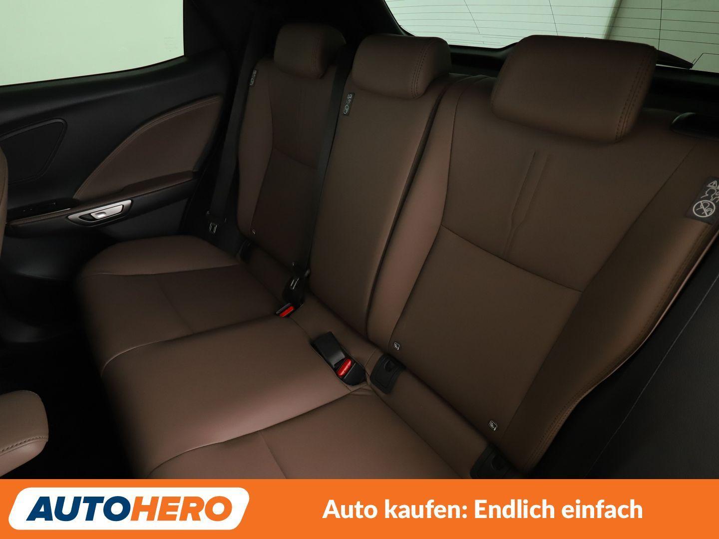Lexus LBX-Serie 1.5 Hybrid Elegant Aut.*NAVI*LED*SPUR*