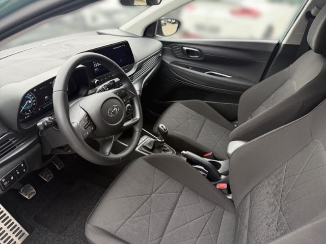 Fahrzeugabbildung Hyundai BAYON Trend 2WD +KLIMA+NAVI+PDC+SHZ+AHK+UVM+
