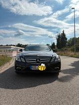 Mercedes-Benz E 350 Coupé E 350 CGI BlueEFFICIENCY AVANTG.... - Mercedes-Benz Coupé aus dem Jahr 2010