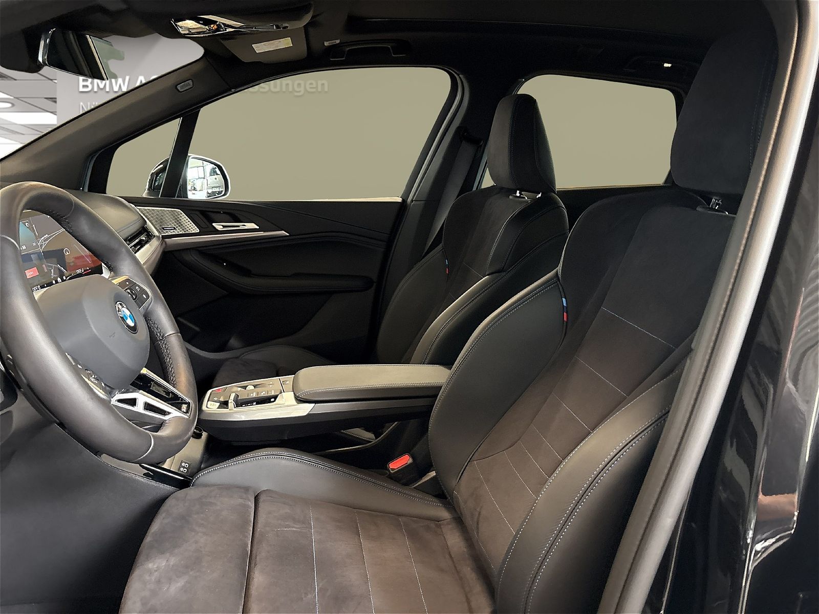 BMW 223 Active Tourer - Bild 11