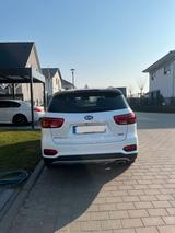 Kia Sorento 2.2 CRDi AWD Platinum Edition Automa... - Kia Sorento: Weiß