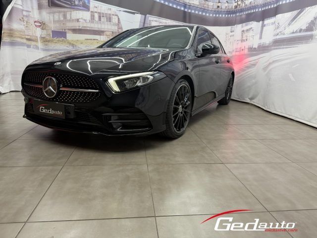 Mercedes-Benz MERCEDES-BENZ A 180 d Aut. Premium AMG PLUS FULL
