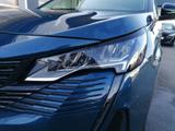 Peugeot 3008 Hybrid 225 (Plug-In) e-EAT8 Allure Pack ACC - Peugeot 3008: Allradantrieb