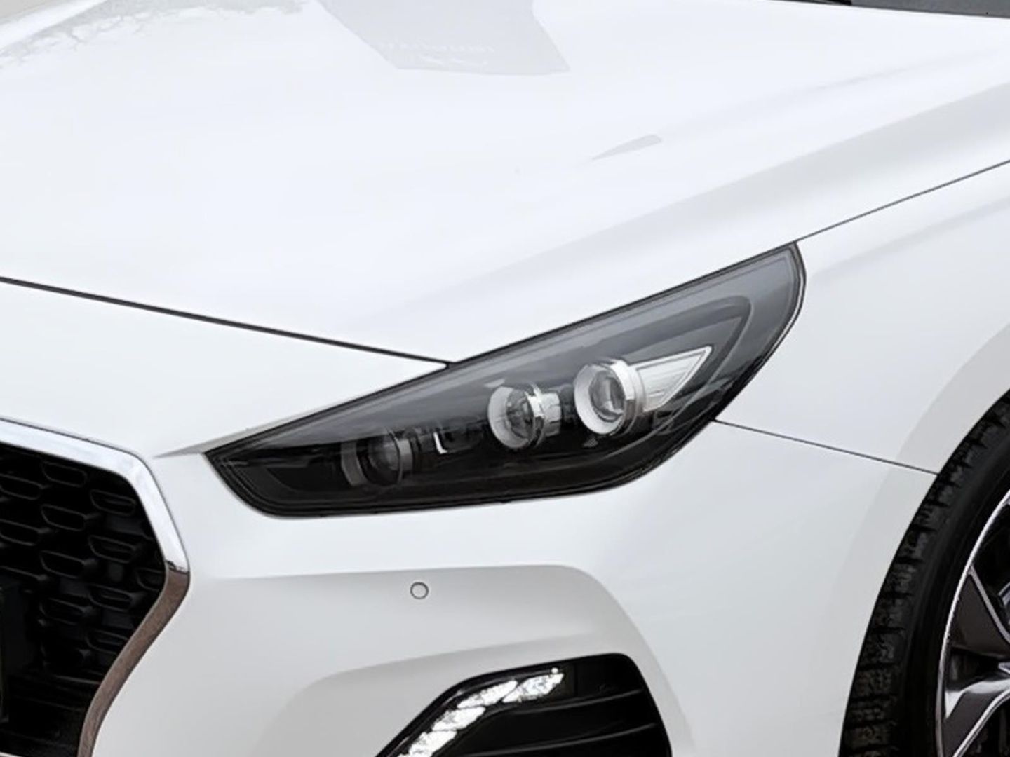 Fahrzeugabbildung Hyundai i30 1.4 T-GDI NEW FASTBACK PREMIUM+NAVI-P+LED+KL