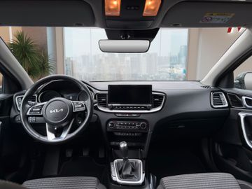 Kia Ceed SW 1.5T Vision Komfort+ Navi Kamera AHK
