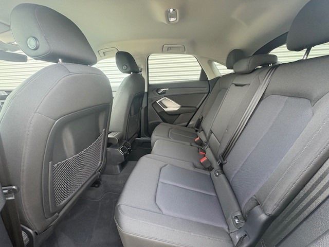 Audi Q3 SPORTBACK S LINE 45 TFSIe +WINTERRÄDER+AHK+ foto 11