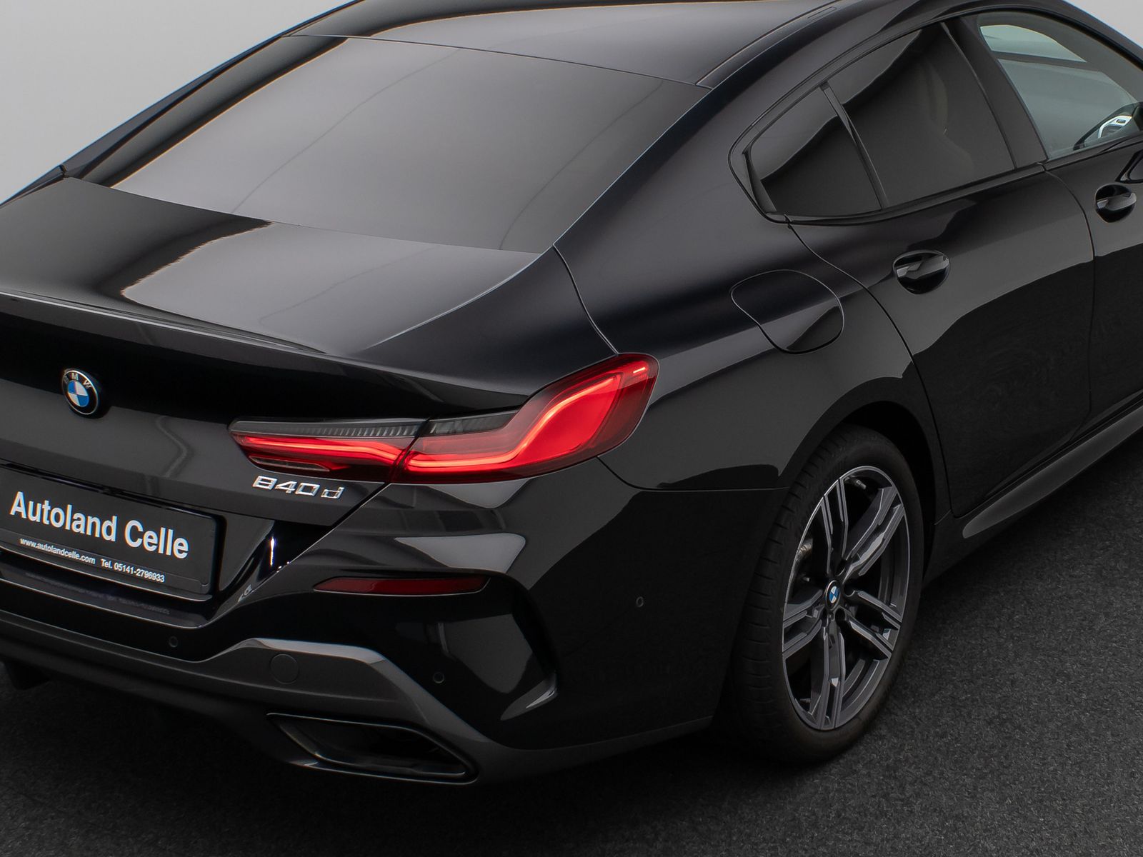 Fahrzeugabbildung BMW 840d xD Gran Coupè Laser 360°HUD SoftCl DisplKey