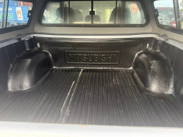 Mitsubishi L200 Invite Doppelkabine 4WD