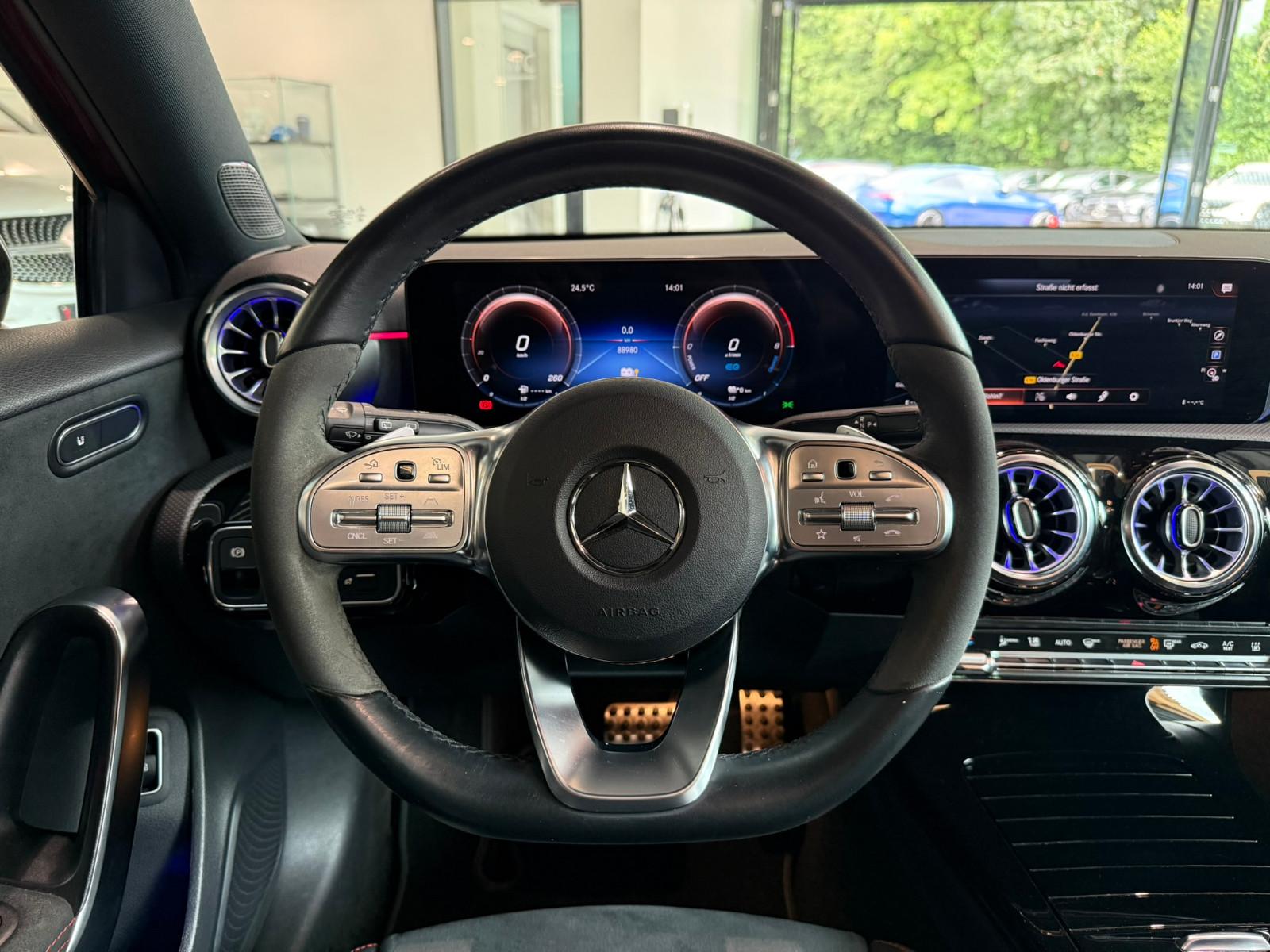 Mercedes-Benz A 250 e /FAP/DISTRO/AHK/AMG/NIGHT/PANO/KAMERA/