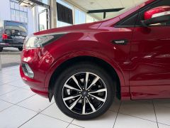 FORD Kuga ST-Line Navi SHZ AHK PDC KeyFree Ruby Rot