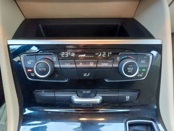 BMW 216 Active Tourer - 8