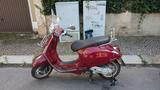 Vespa Primavera 50cc, dunkelrot mit Chromgepäckhalter - ROLLER 50CC