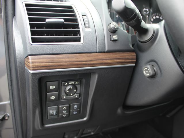 Land Cruiser 2,8 3-t. AHK*Leder*wenig Kilometer