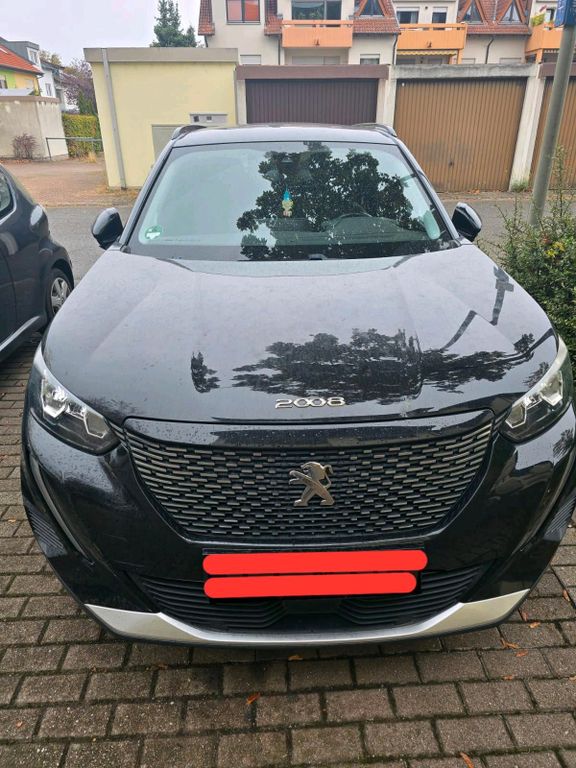 Image of Peugeot e-2008