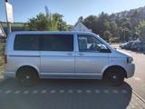 Volkswagen T5 Caravelle SH, AHK abnehmbar - Volkswagen T5 Caravelle aus 2013