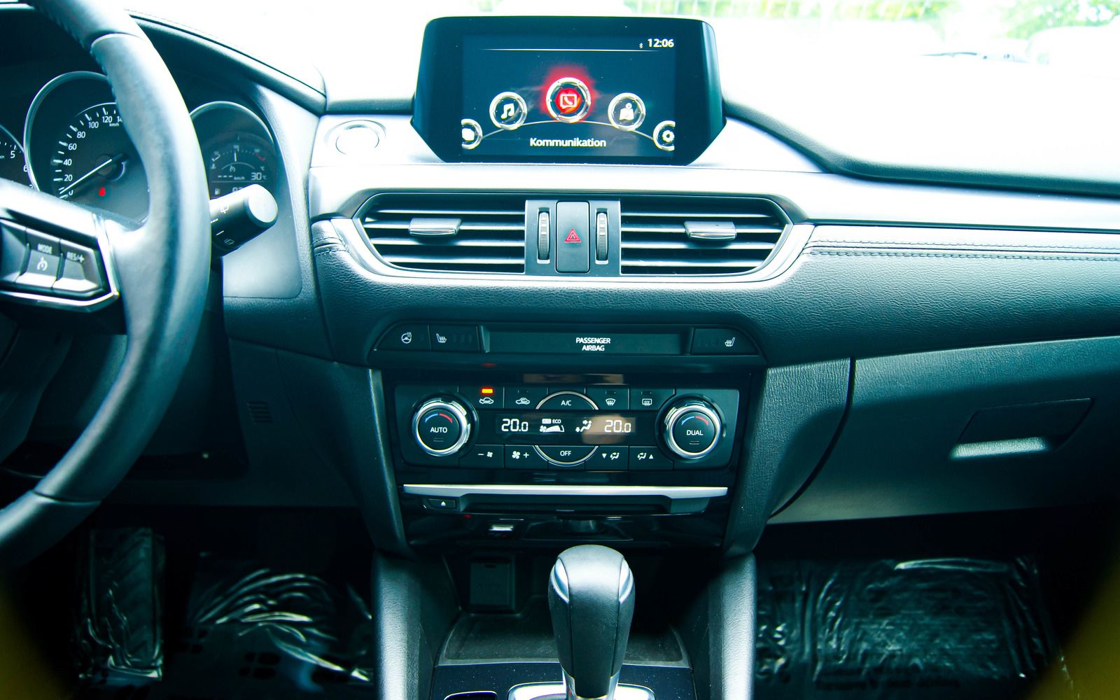 Fahrzeugabbildung Mazda 6 Kombi 2.0 Skyactiv-G 165 Kizoku IQ-LED 1.HAND