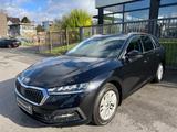Skoda Octavia Combi Ambition E-Tech AUTOMATIK/PDC/LED!