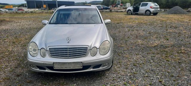 Mercedes-Benz Mercedes 270 CDI W211