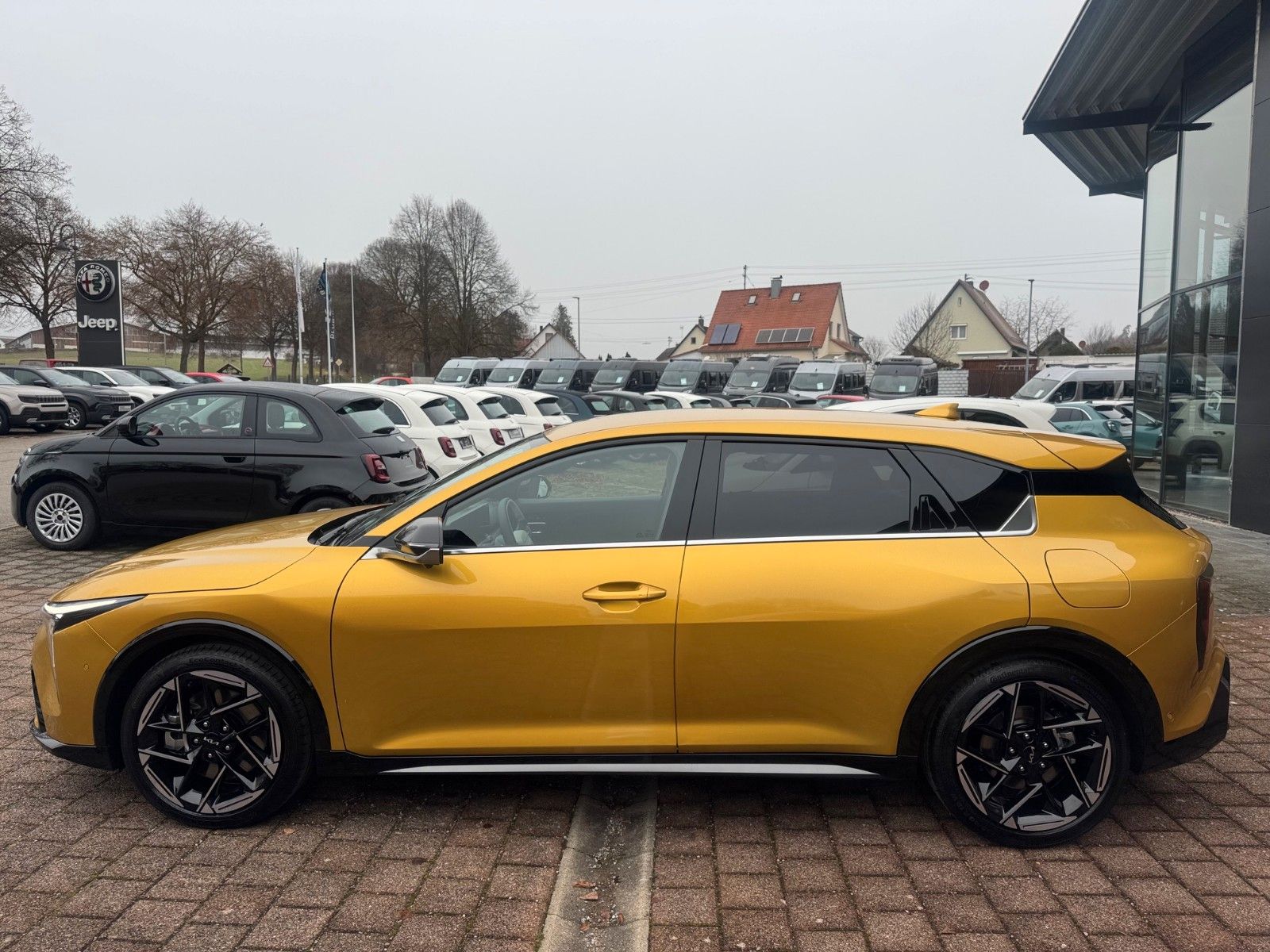 Fahrzeugabbildung Kia K4 1.6T 180PS AUT. GTL DWP+ SZ SD