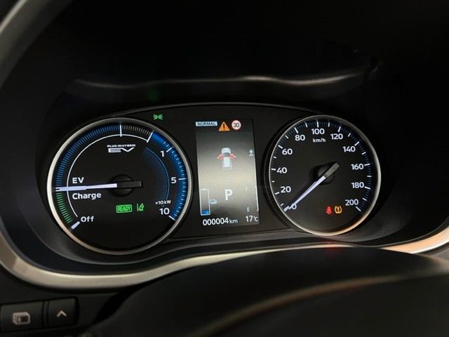 Fahrzeugabbildung Mitsubishi Eclipse Cross Plus Select Paket