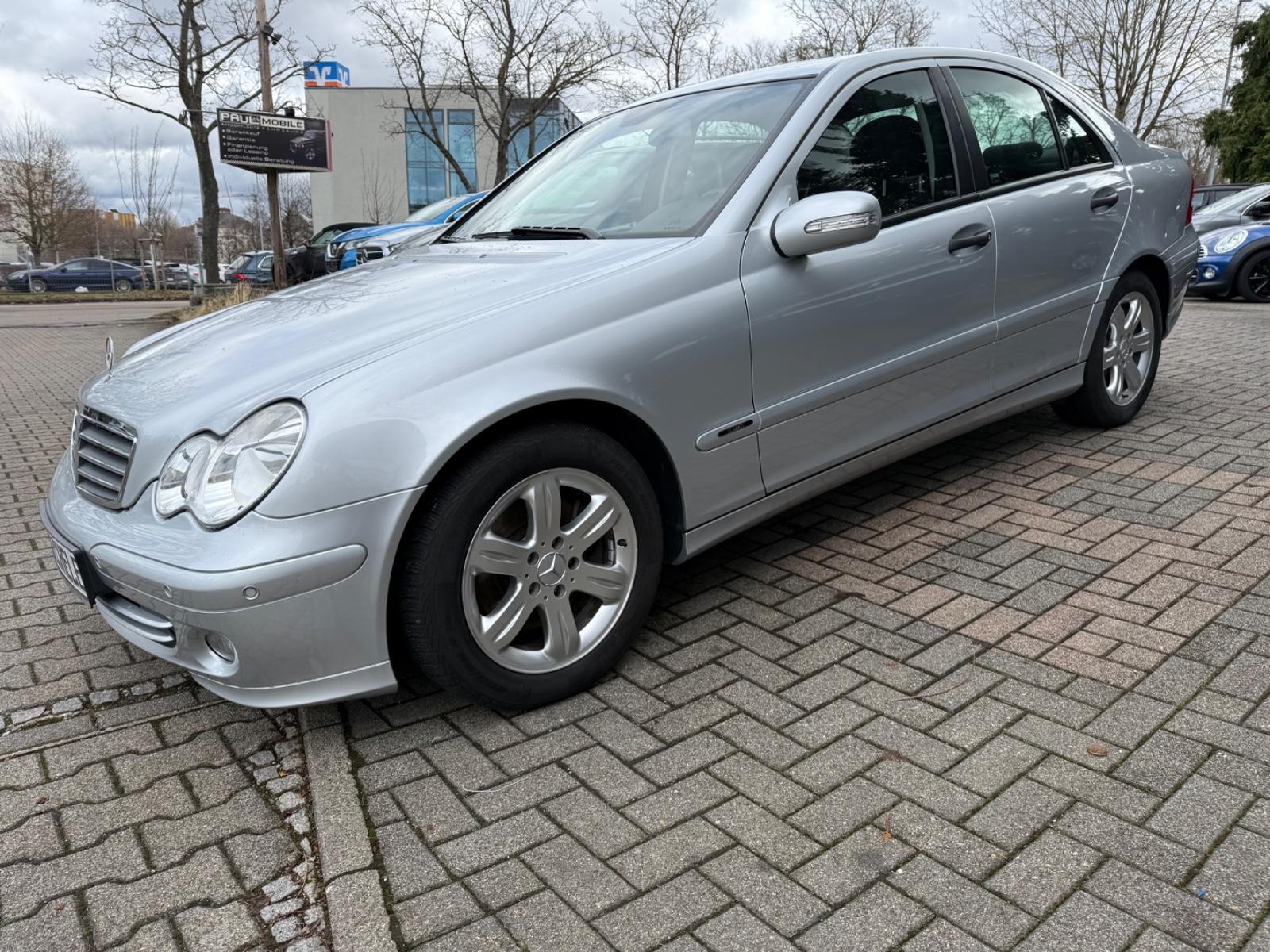 Mercedes-Benz C 230 C Limousine C 230 Opis Bester Topzustand