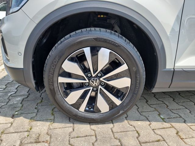 Fahrzeugabbildung Volkswagen T-Roc 1.5 TSI MOVE SHZ FRONT LANE LIGHT ASSIST A