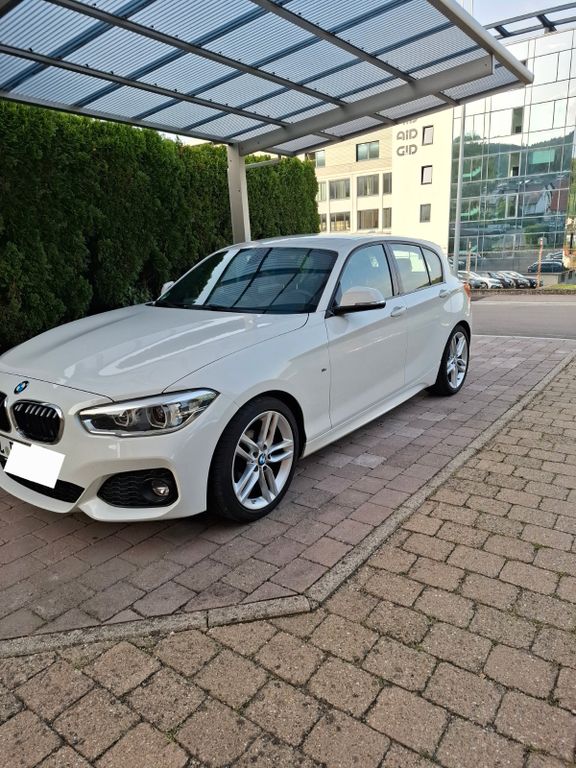 Image of BMW 118