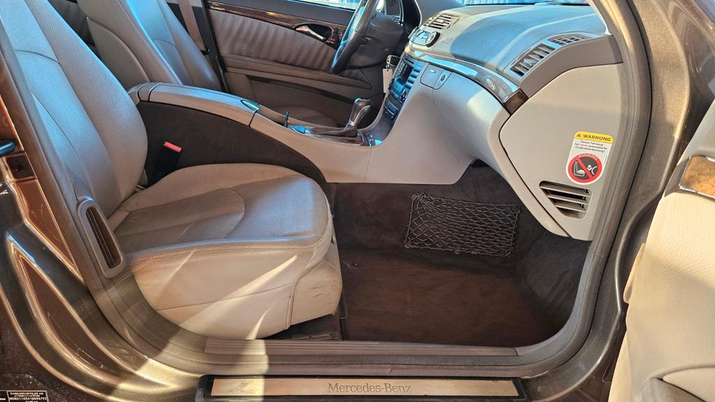 Mercedes-Benz E 280
