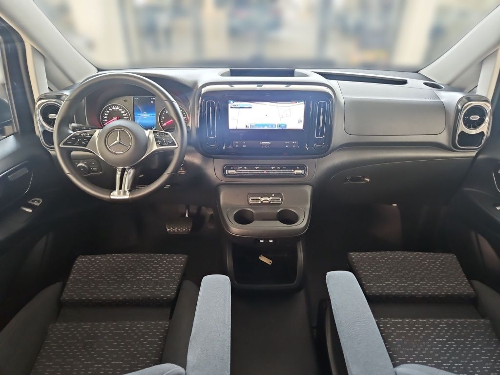 Fahrzeugabbildung Mercedes-Benz Vito 119 Mixto lang 4x4 5 Sitze LED Nav SHZ 360°