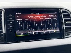 SKODA Karoq Sportline CANTON 4xSHZ AHK 5Jahre Garantie