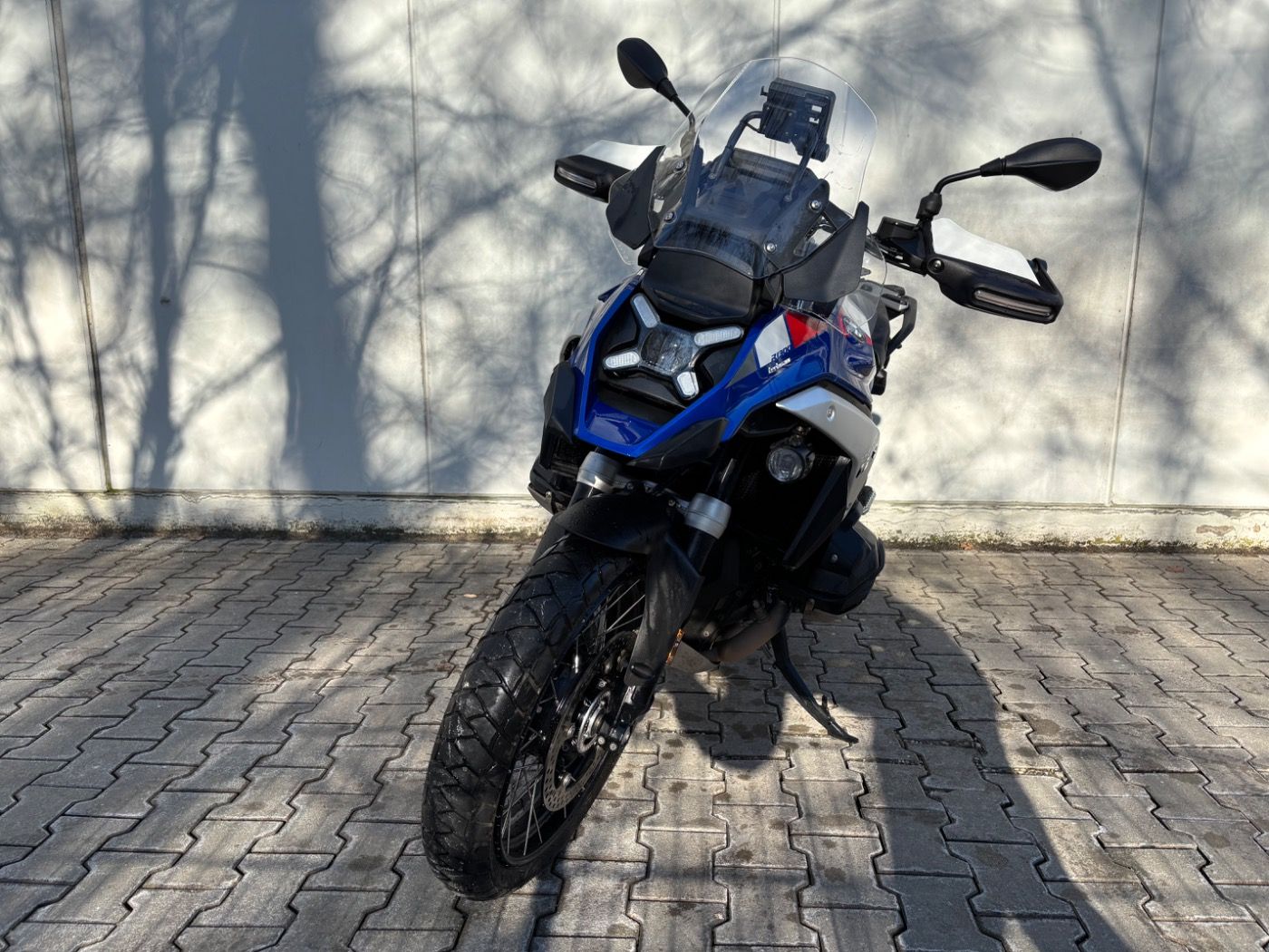Fahrzeugabbildung BMW R 1300 GS Trophy 4 Pakete
