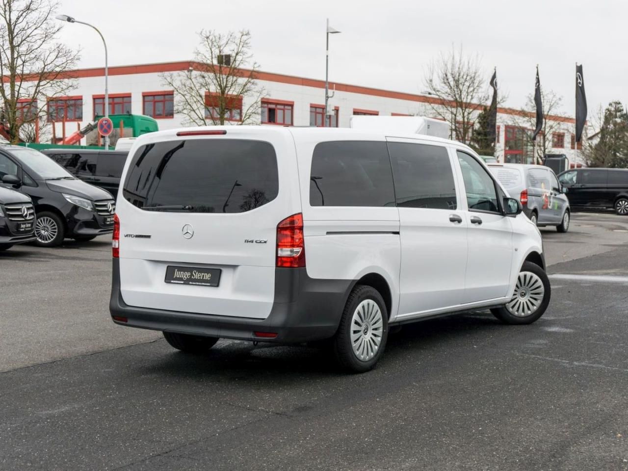 Mercedes-Benz Vito 114 CDI Tourer PRO Lang Navi Kamera foto 3