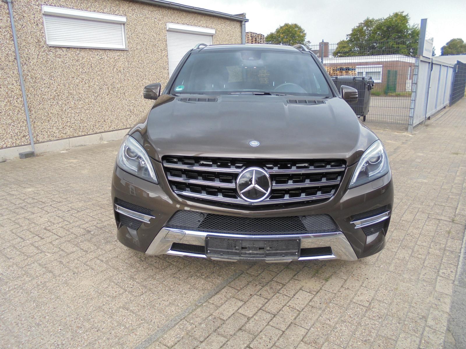 Mercedes-Benz ML 350 CDI BlueTec 4Matic AMG-Line Panorama
