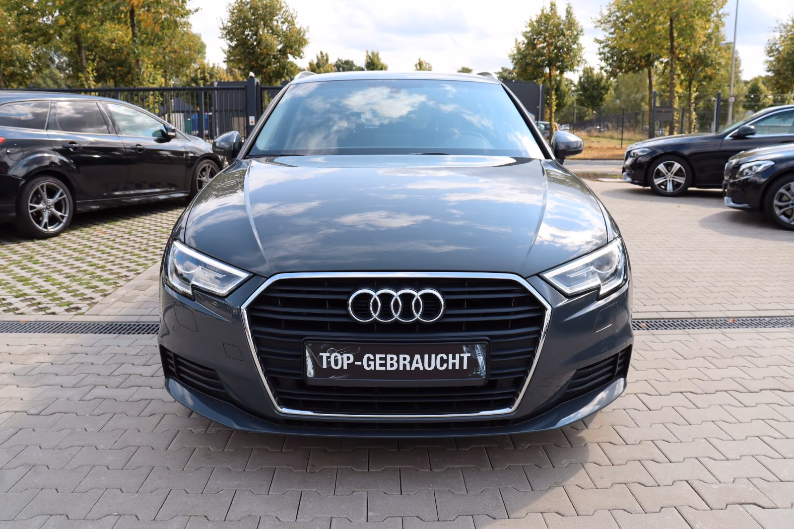 Audi A3 1.6 TDI *2-Hand*TÜV-Neu*LED*Navi*SHZ*PDC*