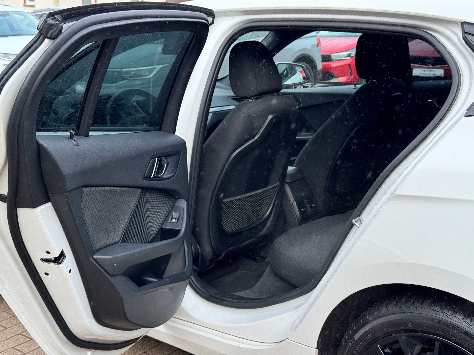 BMW 118, 2019, Benzin, 140 PS