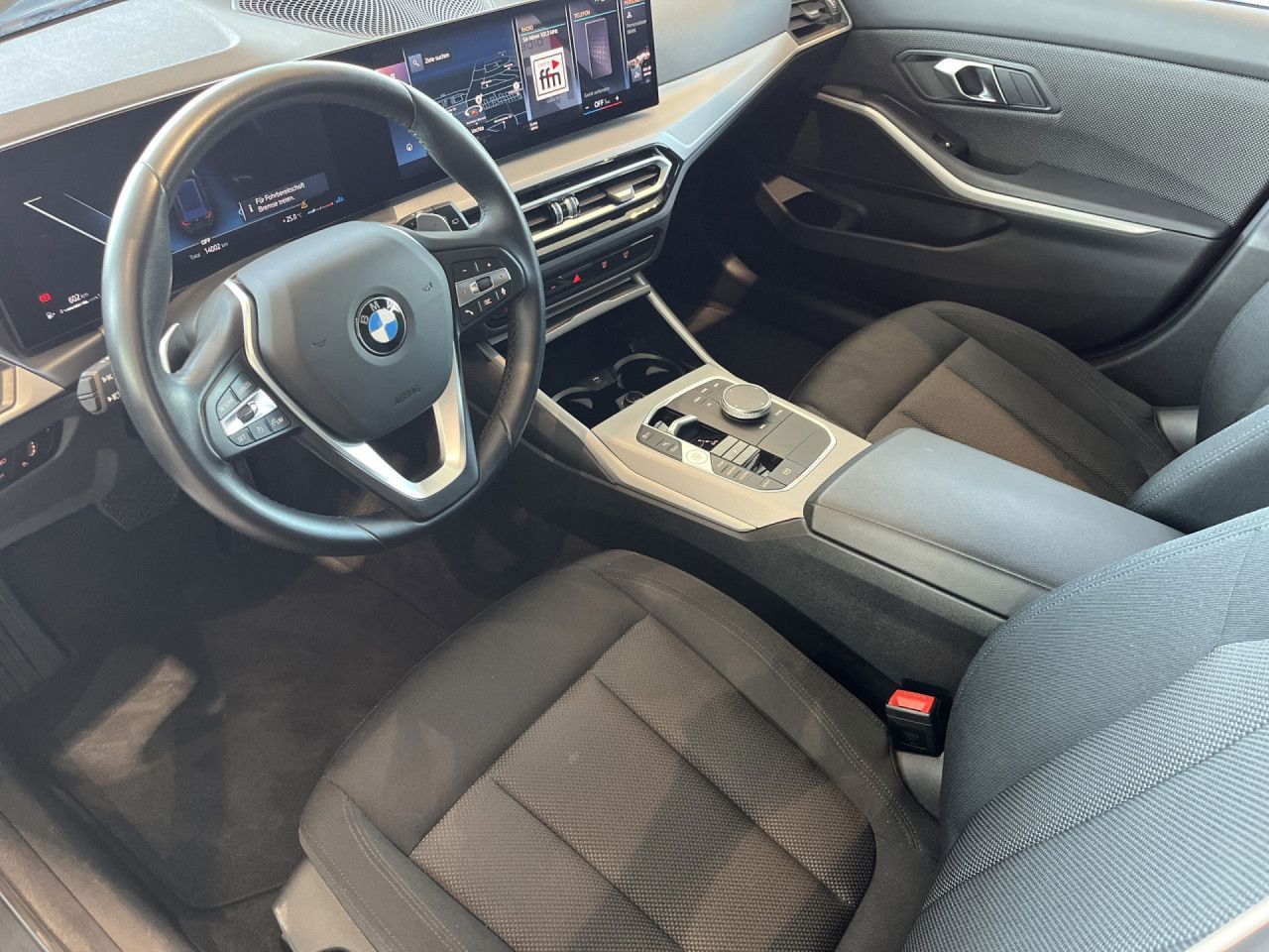 BMW 318 - Bild 10