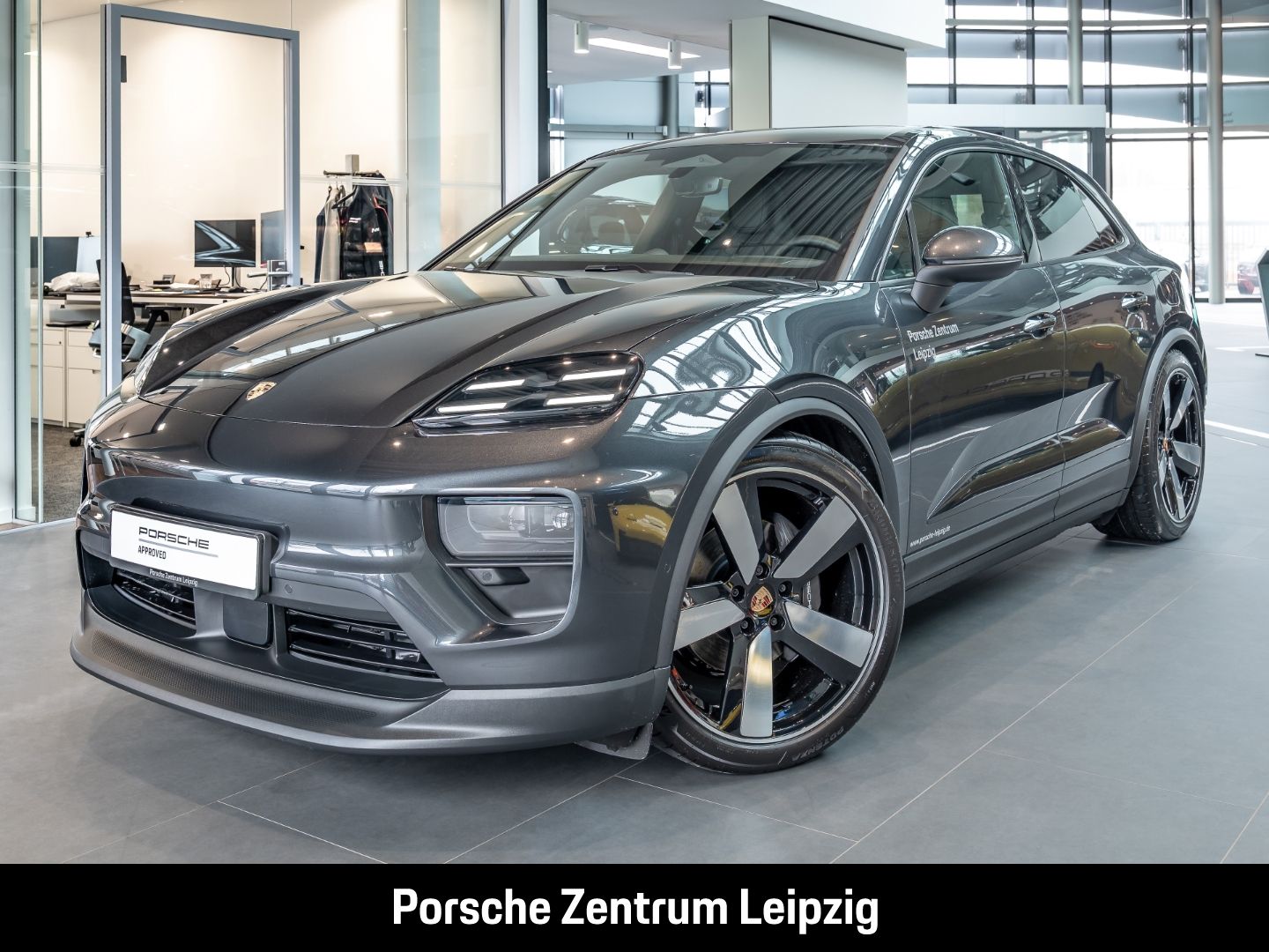 Porsche Macan 4 Luft 22Zoll ACC BOSE Panoramadach