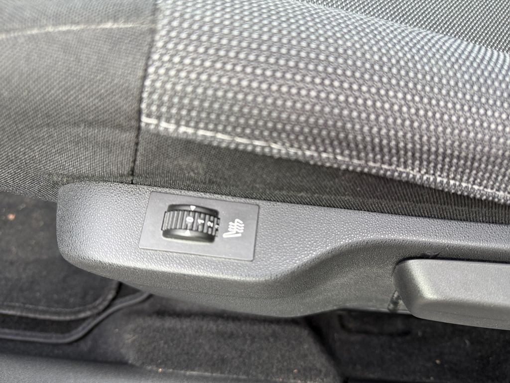 Fahrzeugabbildung Citroën C4 Cactus Selection PureTech 82 ETG