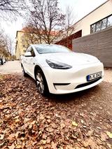 Tesla Model Y Performance Dual Motor AWD TÜV 02/2028 - Tesla Model Y in München