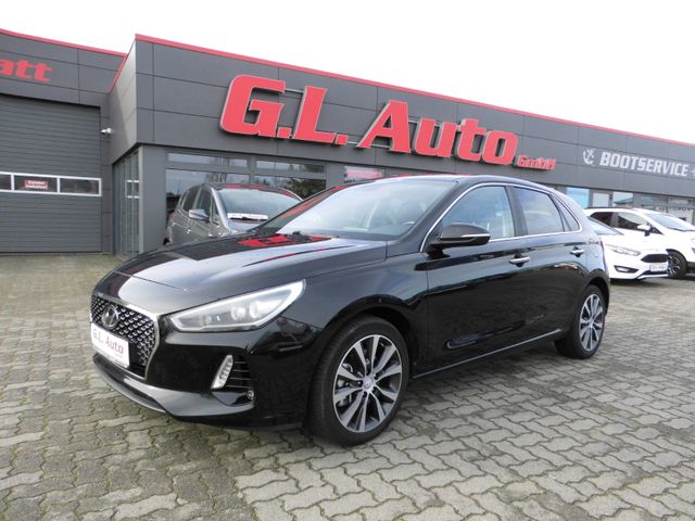 Hyundai i30 Intro/NAVI/KAM/PDC/LED/SITZHZG/KEYLESS/KLIMA