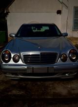Mercedes-Benz E 200 - gebrauchte Mercedes-Benz E 200 aus dem Jahr 2001