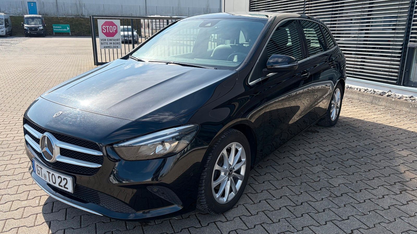 Fahrzeugabbildung Mercedes-Benz B 180  CDI Progessive
