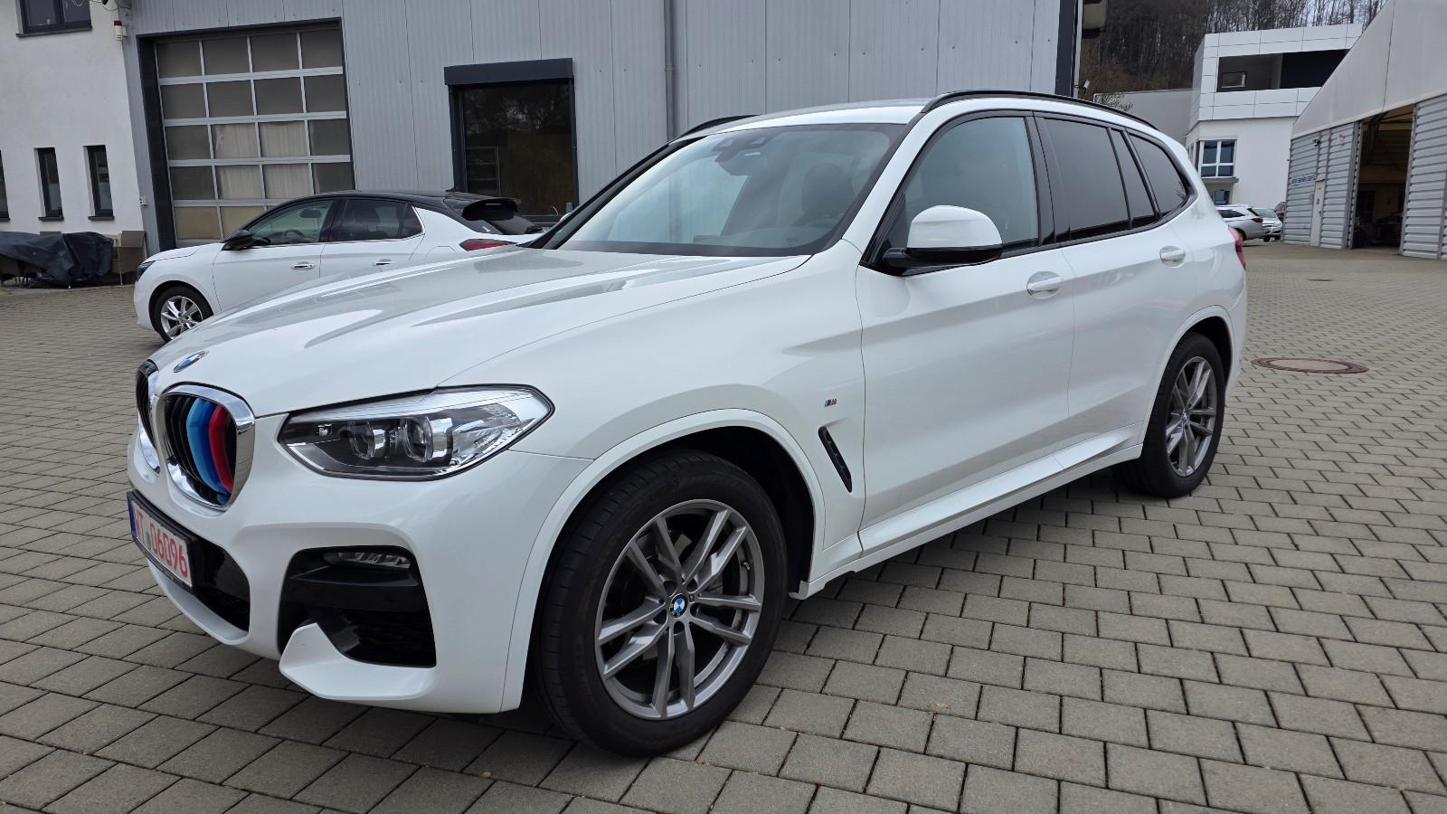 BMW X3 xDrive 20 d M Sport*Navi*LED*AHK*PDC*AHZ*DAB*