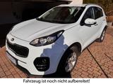Kia Sportage Spirit 2WD AHK, 8-fach Räder - Kia Sportage mit Diesel-Antrieb: Automatik
