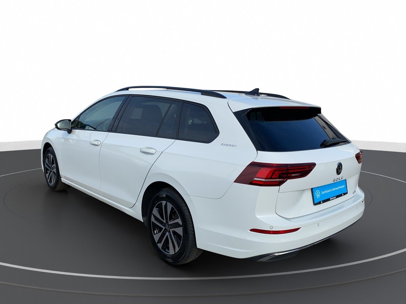 Volkswagen Golf VIII Variant 1.5 eTSI ENERGY DSG NAVI LED foto 2
