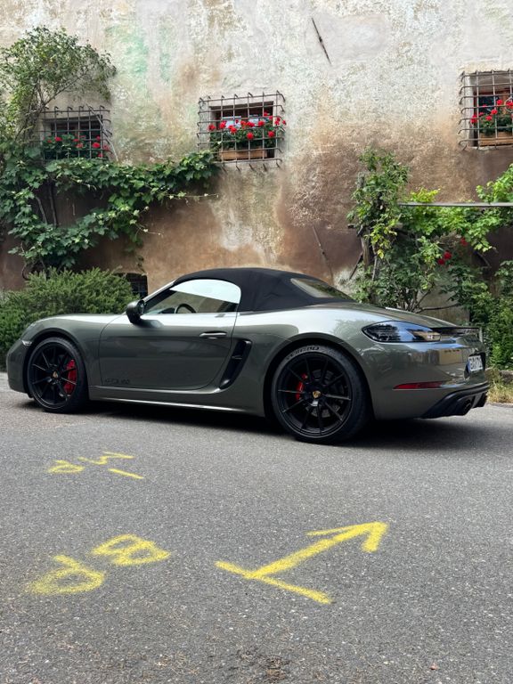 Image of Porsche Boxster